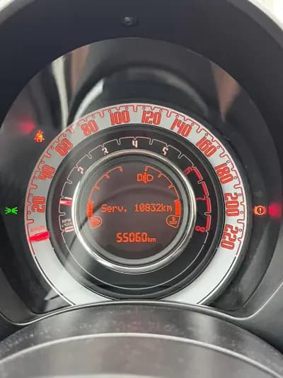 Vendo Fiat 500 2019 - 12000 EUR, 55000 km - AUTO.MOTO.pt