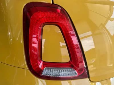 Vendo Fiat 500 2018 - 9500 EUR, 141121 km - AUTO.MOTO.pt