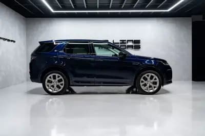 Vendo Land Rover Discovery Sport 2021 - 36950 EUR, 63000 km - AUTO.MOTO.pt