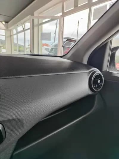 Vendo Hyundai i10 2021 - 14950 EUR, 23600 km - AUTO.MOTO.pt