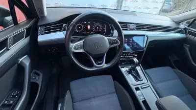 Vendo Volkswagen Passat Variant 2021 - 20400 EUR, 128500 km - AUTO.MOTO.pt
