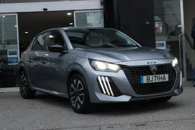 Sell Peugeot 208 2024 - 16900 EUR, 23701 km - AUTO.MOTO.pt
