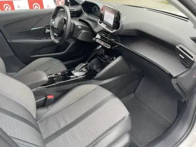 Sell Peugeot e-208 2021 - 18490 EUR, 44305 km - AUTO.MOTO.pt