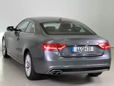 Vendo Audi A5 2015 - 21990 EUR, 59192 km - AUTO.MOTO.pt