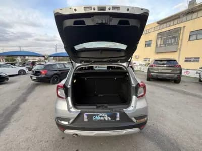 Vendo Renault Captur 2021 - 14950 EUR, 119000 km - AUTO.MOTO.pt