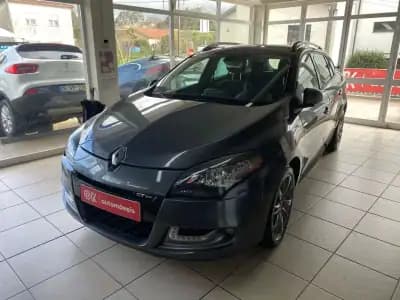 Sell Renault Mégane Sport Tourer 2010 - 4990 EUR, 340390 km - AUTO.MOTO.pt