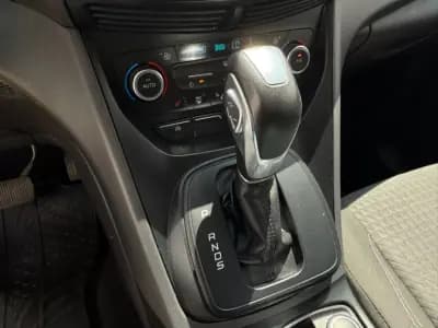 Vendo Ford C-Max 2016 - 12995 EUR, 185000 km - AUTO.MOTO.pt