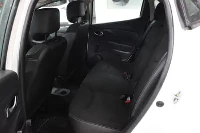 Sell Renault Clio 2015 - 7900 EUR, 146950 km - AUTO.MOTO.pt