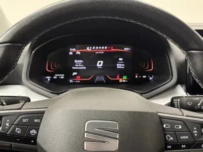 Sell SEAT Arona 2023 - 18990 EUR, 63000 km - AUTO.MOTO.pt