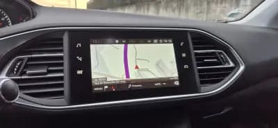 Sell Peugeot 308 SW 2019 - 12750 EUR, 100000 km - AUTO.MOTO.pt