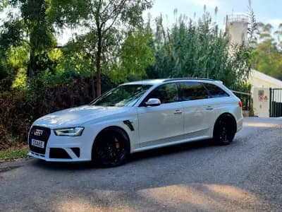 Vendo Audi RS4 Avant 2012 - 45900 EUR, 179000 km - AUTO.MOTO.pt