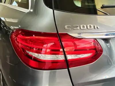 Vendo Mercedes-Benz C 300 2017 - 22999 EUR, 102000 km - AUTO.MOTO.pt