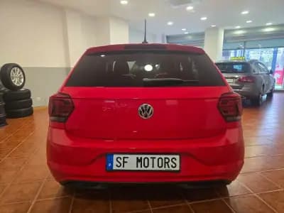 Vendo Volkswagen Polo 2018 - 16480 EUR, 138507 km - AUTO.MOTO.pt