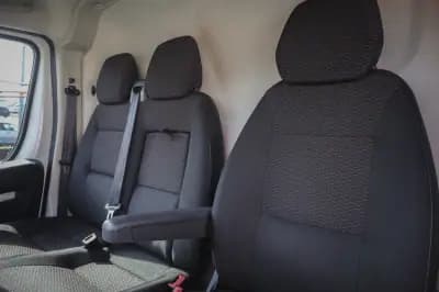 Vendo Peugeot 2020 - 18880 EUR, 127440 km - AUTO.MOTO.pt