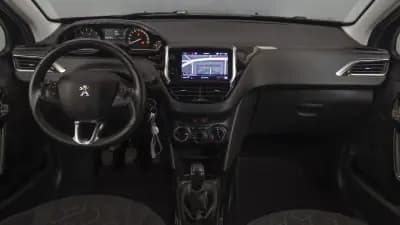 Vendo Peugeot 2008 2019 - 10850 EUR, 40800 km - AUTO.MOTO.pt