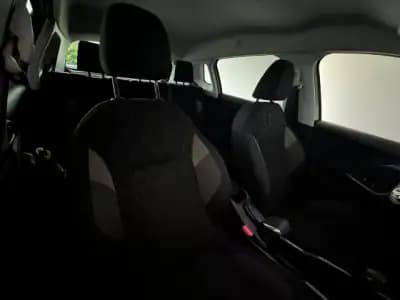 Sell Peugeot 2008 2018 - 13900 EUR, 92880 km - AUTO.MOTO.pt