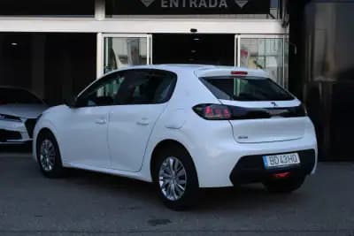 Sell Peugeot 208 2022 - 13400 EUR, 45338 km - AUTO.MOTO.pt