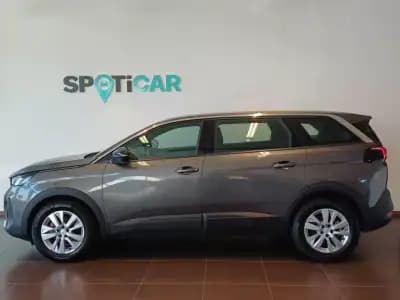 Vendo Peugeot 5008 2023 - 33500 EUR, 16000 km - AUTO.MOTO.pt