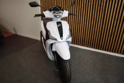 Sell 2026 - 2090 EUR, 1 km - AUTO.MOTO.pt