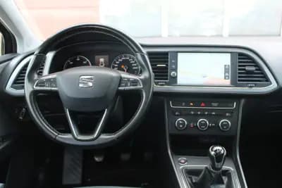 Vendo SEAT Leon ST 2018 - 12990 EUR, 200000 km - AUTO.MOTO.pt