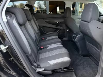 Vendo Peugeot 5008 2020 - 19990 EUR, 166000 km - AUTO.MOTO.pt