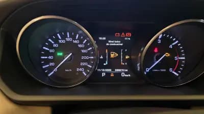 Vendo Land Rover Range Rover Sport 2014 - 27500 EUR, 80220 km - AUTO.MOTO.pt