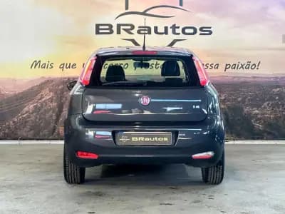 Vendo Fiat Punto 2013 - 6500 EUR, 134945 km - AUTO.MOTO.pt