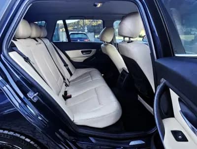 Vendo BMW 320 2013 - 18999 EUR, 129000 km - AUTO.MOTO.pt