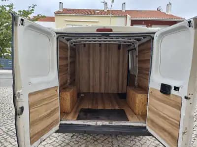 Vendo Peugeot Boxer 2012 - 7990 EUR, 271750 km - AUTO.MOTO.pt