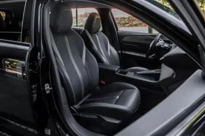 Vendo Peugeot 308 SW 2023 - 23790 EUR, 59725 km - AUTO.MOTO.pt