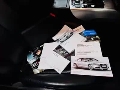 Vendo Audi A6 Avant 2011 - 14950 EUR, 197000 km - AUTO.MOTO.pt