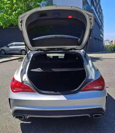 Vendo Mercedes-Benz CLA 180 2016 - 17490 EUR, 178000 km - AUTO.MOTO.pt
