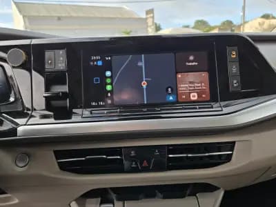 Vendo Volkswagen Multivan 2023 - 39950 EUR, 140321 km - AUTO.MOTO.pt