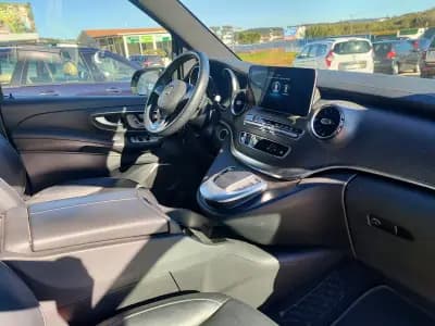 Sell Mercedes-Benz V 300 2020 - 52000 EUR, 120000 km - AUTO.MOTO.pt
