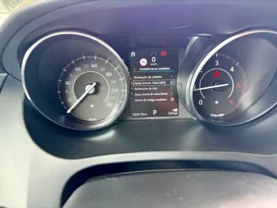 Vendo Jaguar E-Pace 2018 - 27990 EUR, 120110 km - AUTO.MOTO.pt