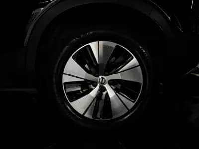 Sell Volvo XC 40 2023 - 33490 EUR, 72063 km - AUTO.MOTO.pt