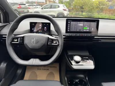 Vendo MG MG4 2023 - 18990 EUR, 44000 km - AUTO.MOTO.pt