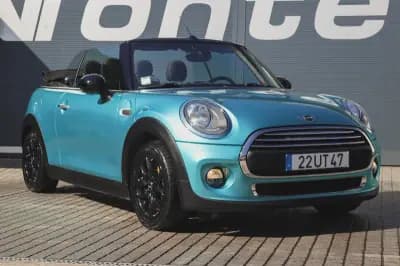 Vendo MINI 2018 - 18980 EUR, 61420 km - AUTO.MOTO.pt