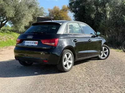 Sell Audi A1 Sportback 2014 - 11500 EUR, 152000 km - AUTO.MOTO.pt