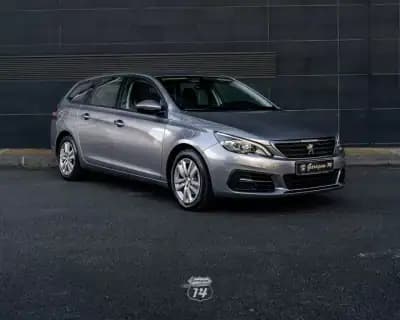 Sell Peugeot 308 SW 2019 - 10990 EUR, 152000 km - AUTO.MOTO.pt