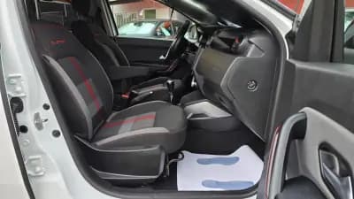 Sell Dacia Duster 2019 - 16250 EUR, 61800 km - AUTO.MOTO.pt