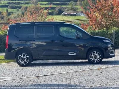 Sell Citroën Berlingo 2021 - 18500 EUR, 211000 km - AUTO.MOTO.pt