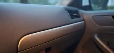 Vendo Volkswagen Jetta 2017 - 8990 EUR, 260000 km - AUTO.MOTO.pt