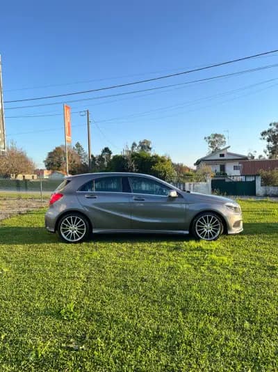 Vendo Mercedes-Benz A 180 2014 - 17900 EUR, 63000 km - AUTO.MOTO.pt