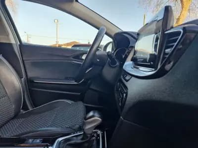 Vendo Kia Ceed SW 2023 - 23500 EUR, 82000 km - AUTO.MOTO.pt