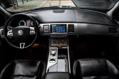 Sell Jaguar XF 2010 - 13990 EUR, 241933 km - AUTO.MOTO.pt