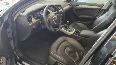 Vendo Audi A4 2011 - 13900 EUR, 186139 km - AUTO.MOTO.pt