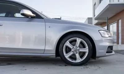 Vendo Audi A4 Avant 2014 - 14900 EUR, 277000 km - AUTO.MOTO.pt