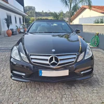 Vendo Mercedes-Benz E 220 2013 - 22950 EUR, 225000 km - AUTO.MOTO.pt