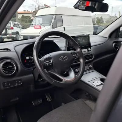 Vendo Hyundai Kauai 2020 - 19250 EUR, 121000 km - AUTO.MOTO.pt